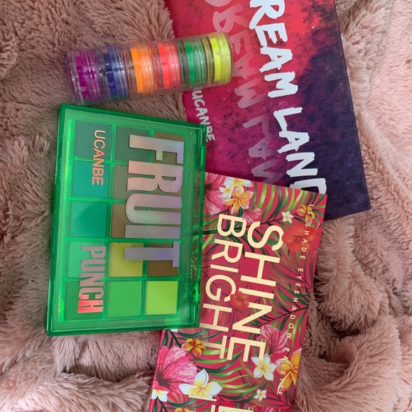 Neon makeup bundle - Picture 4 of 5